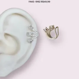 Piercing fake anatômico garras de zircônias prata