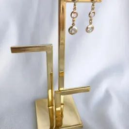 BRINCO DUAS ZIRCÔNIAS P e M / CORES SORTIDAS