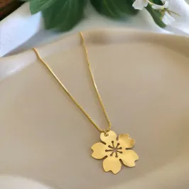 COLAR FLOR COM MIOLO VAZADO