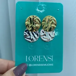 BRINCO DOIS CÍRCULOS IRREGULARES OURO E PRATA