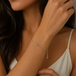 PULSEIRA COM QUATRO BOLINHAS ESPAÇADAS