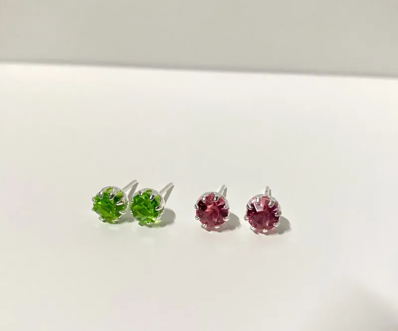 BRINCO PONTO DE LUZ CORES SORTIDAS (AZUL,VERMELHO,VERDE,ROSA)