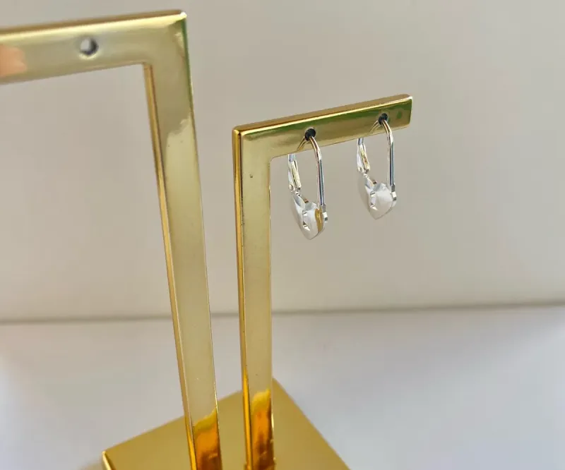 BRINCO ARGOLA ARTICULADA CORAÇÃO CADEADO