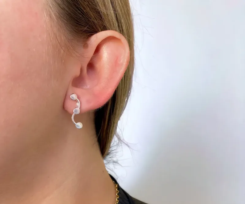 BRINCO EAR CUFF MINI COM 3 CIRCULOS