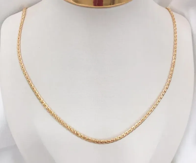 CHOKER TRAMA LISA E COM TEXTURA