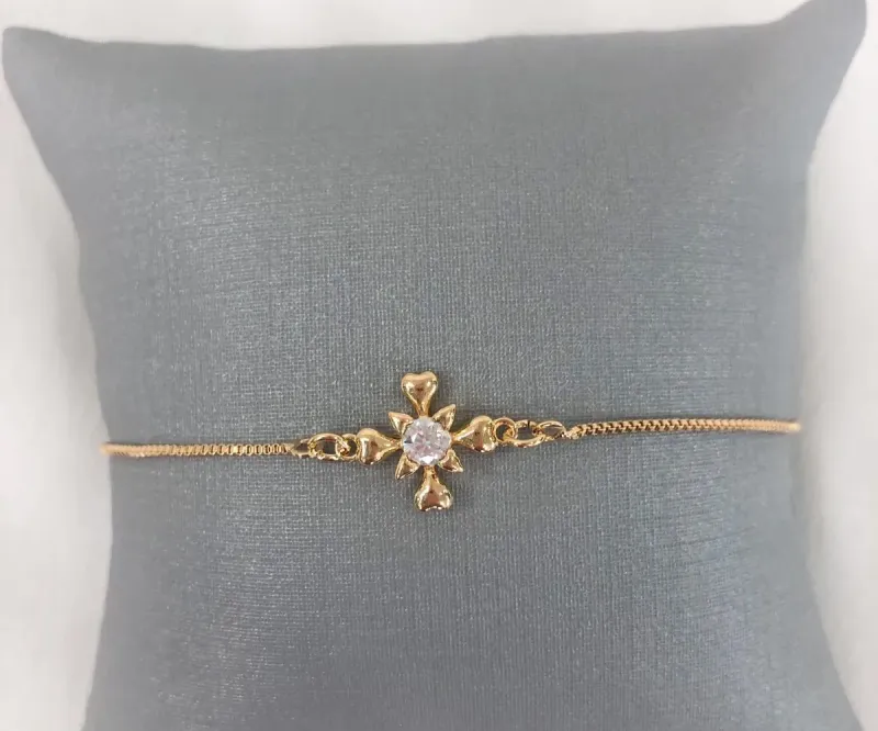PULSEIRA 4 PETALAS CORAÇÃO E ZIRCÔNIA NO CENTRO