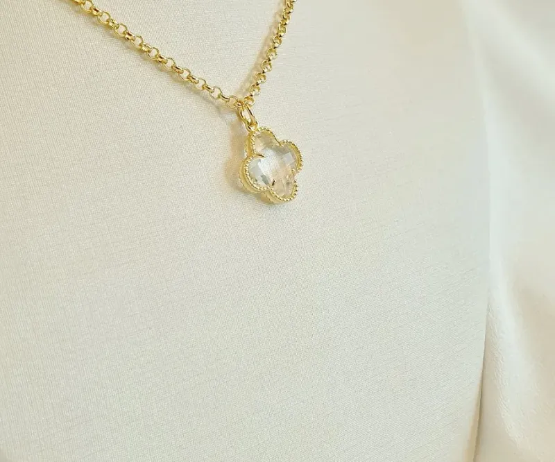 COLAR C/ PINGENTE DE FLOR DE ZIRCÔNIA