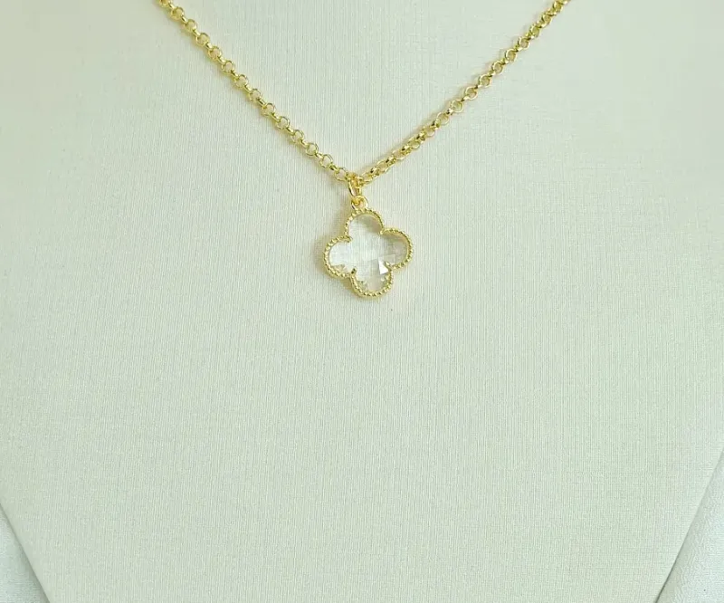 COLAR C/ PINGENTE DE FLOR DE ZIRCÔNIA