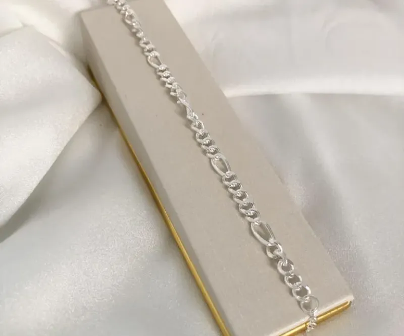 PULSEIRA CORRENTE FÍGARO PRATA