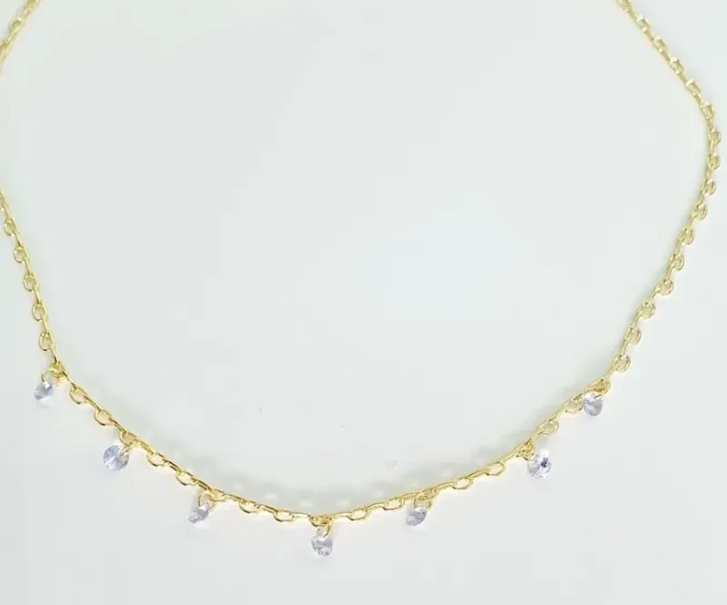 Colar corrente cartier mini com pedrinhas de zircônia rosa