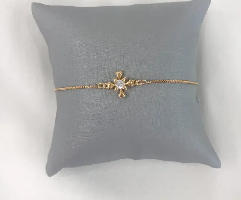 PULSEIRA 4 PETALAS CORAÇÃO E ZIRCÔNIA NO CENTRO