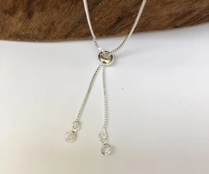 PULSEIRA C/ FECHO REGULÁVEL GRAVATINHA C/ 2 ZIRCÔNIAS C/ CORRENTE MALHA