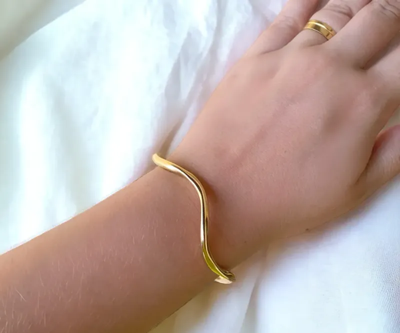 BRACELETE LISO ONDULADO