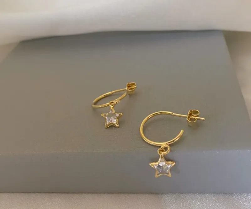 BRINCO ARGOLA COM PG ESTRELA DE ZIRCÔNIA