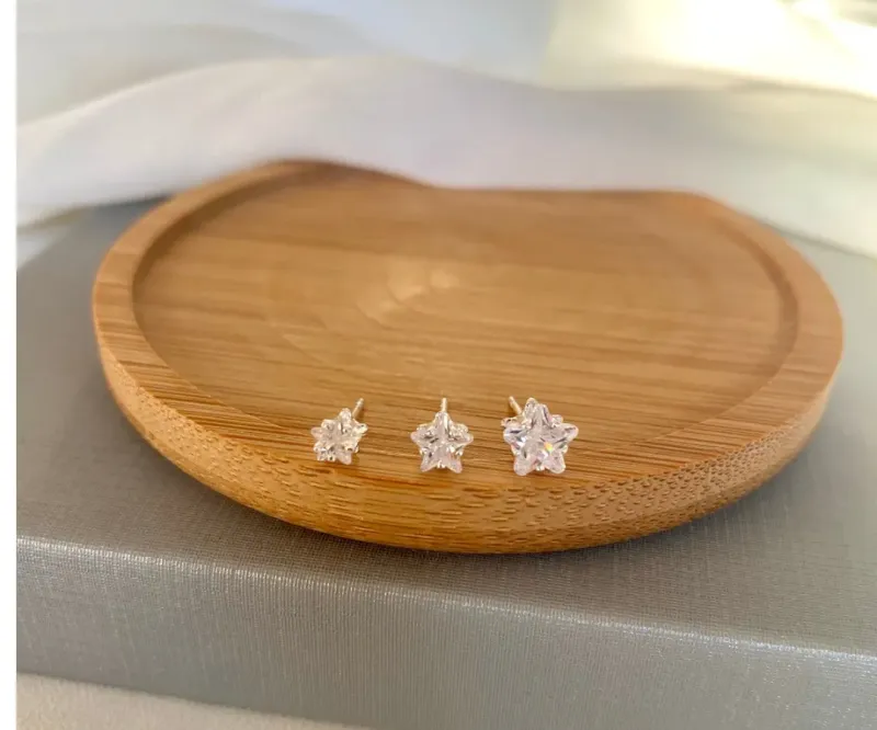 TRIO DE ESTRELAS DE ZIRCÔNIA PRATA