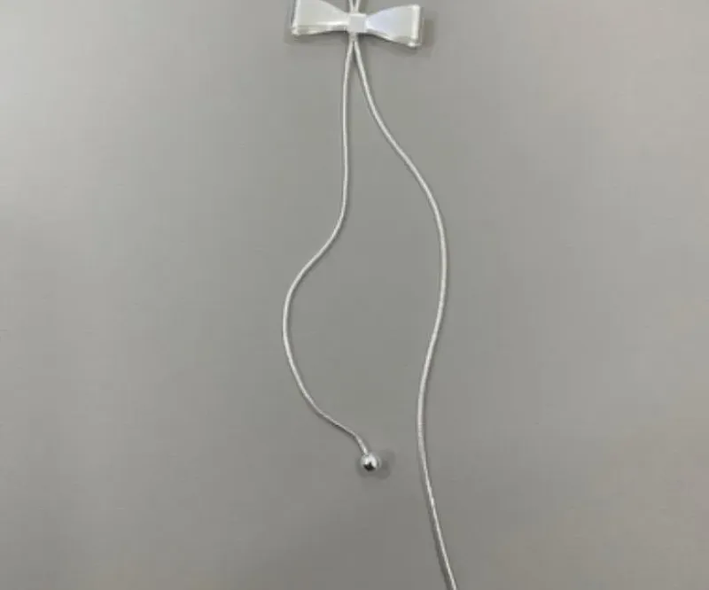 COLAR LAÇO DESIGN GRAVATA PRATA