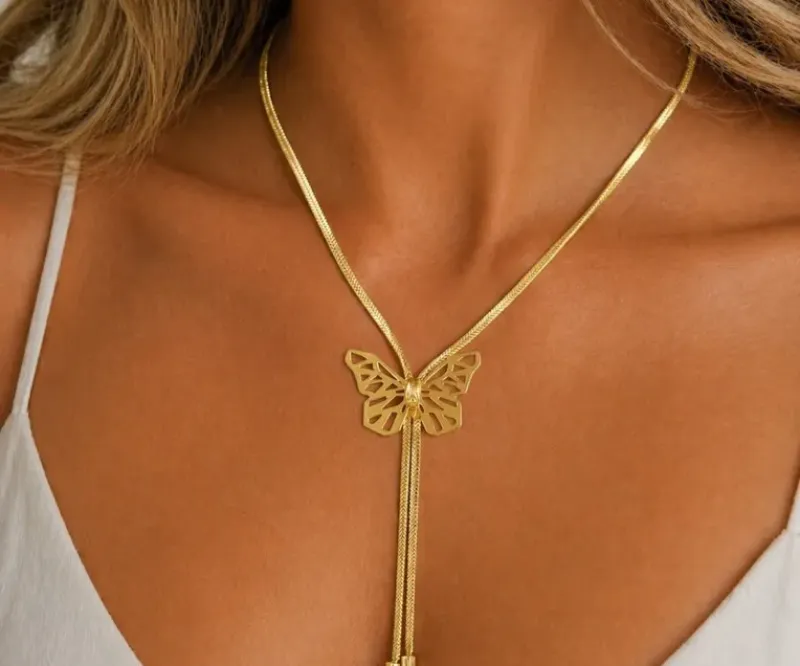 COLAR DESIGN GRAVATA COM BORBOLETA E ZIRCÔNIAS NAVETES
