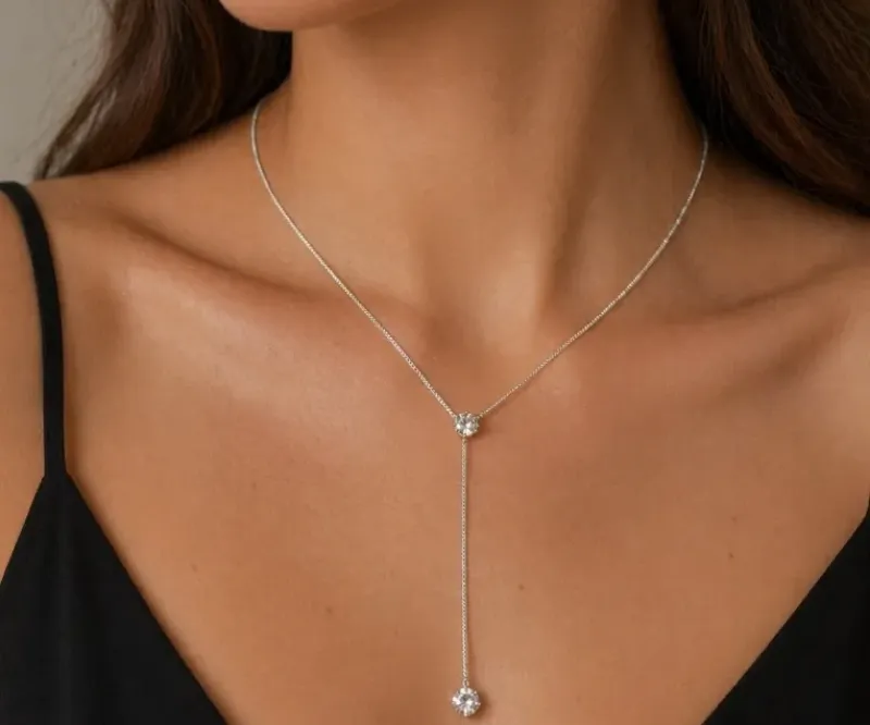 COLAR DESIGN GRAVATINHA COM DOIS PONTOS DE LUZ