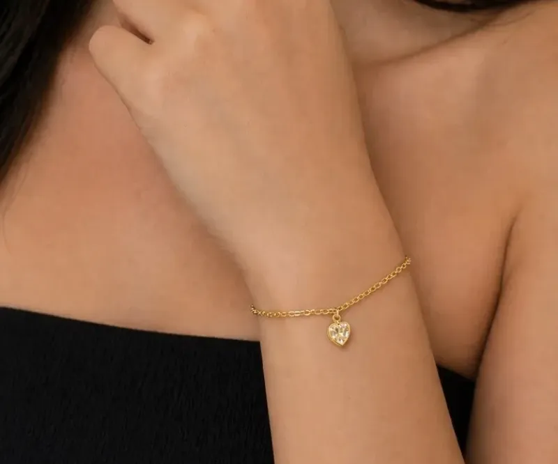 PULSEIRA COM PINGENTE DE CORAÇÃO DE CRISTAL